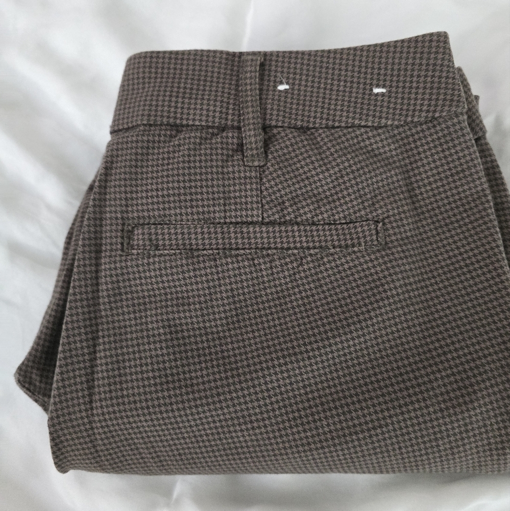 Dalia Collection Petite Cropped pants